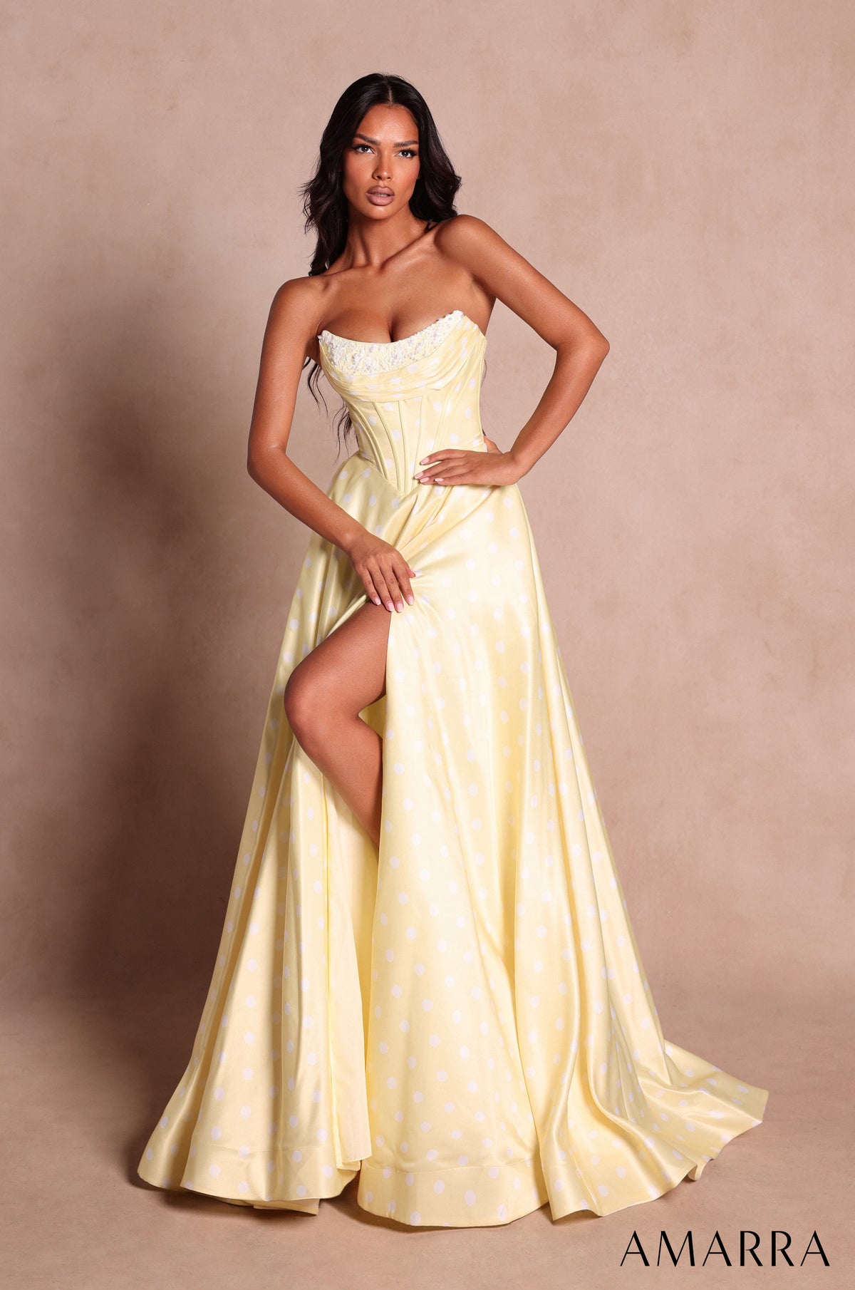 amarra-89622-light-yellow-white-front