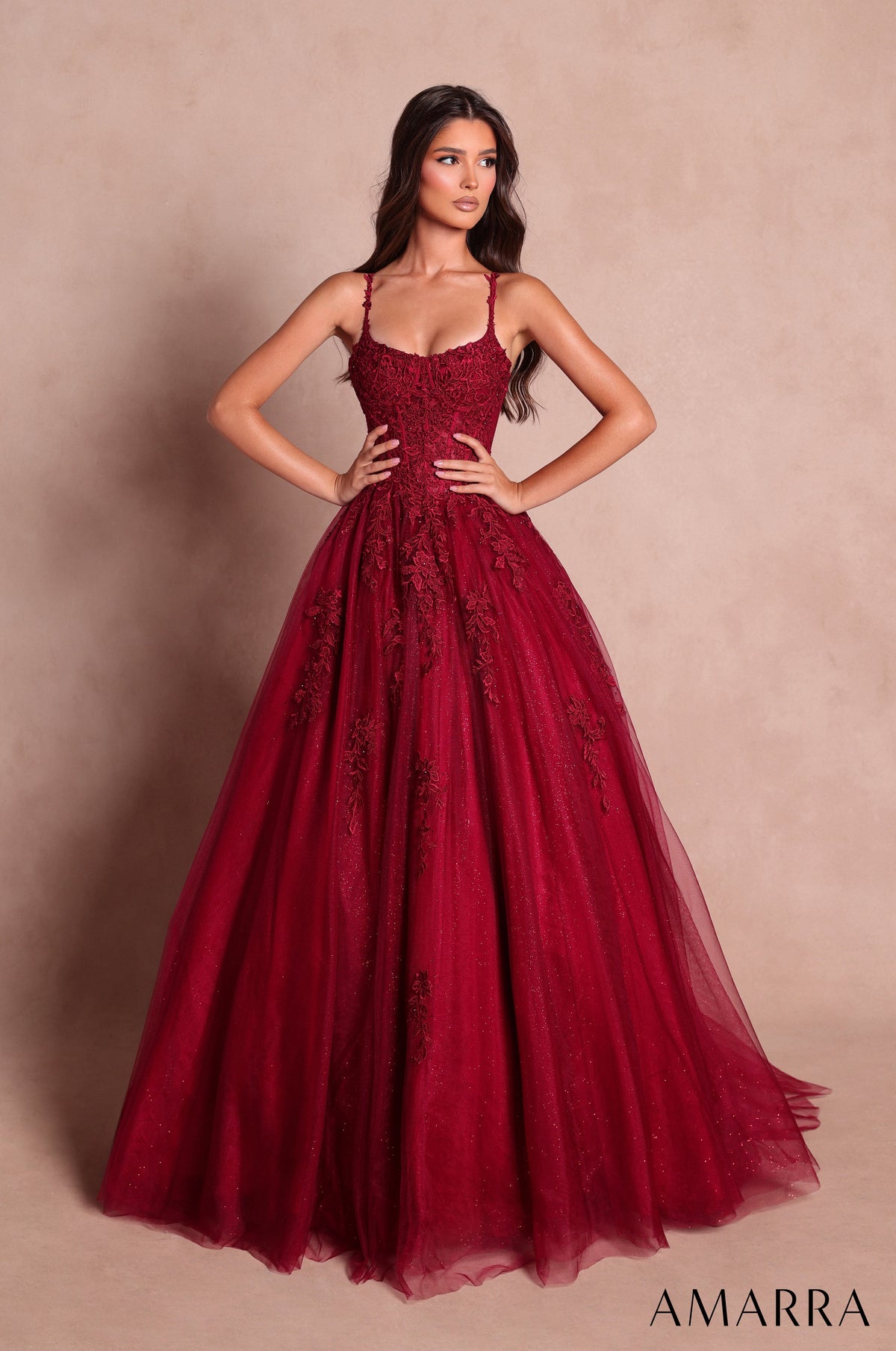 amarra-89644-wine-front
