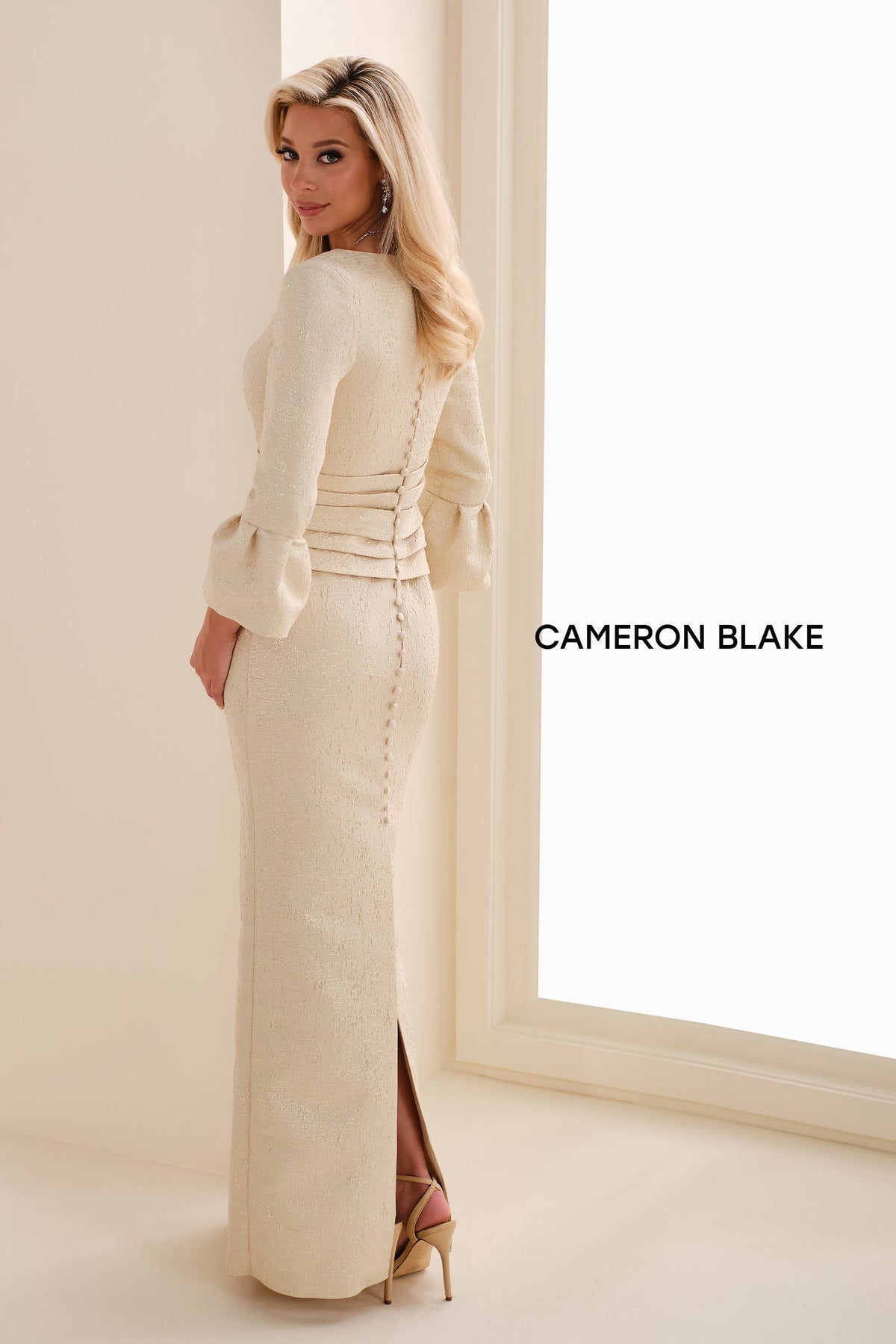 Cameron Blake CB827-honeysuckle-b