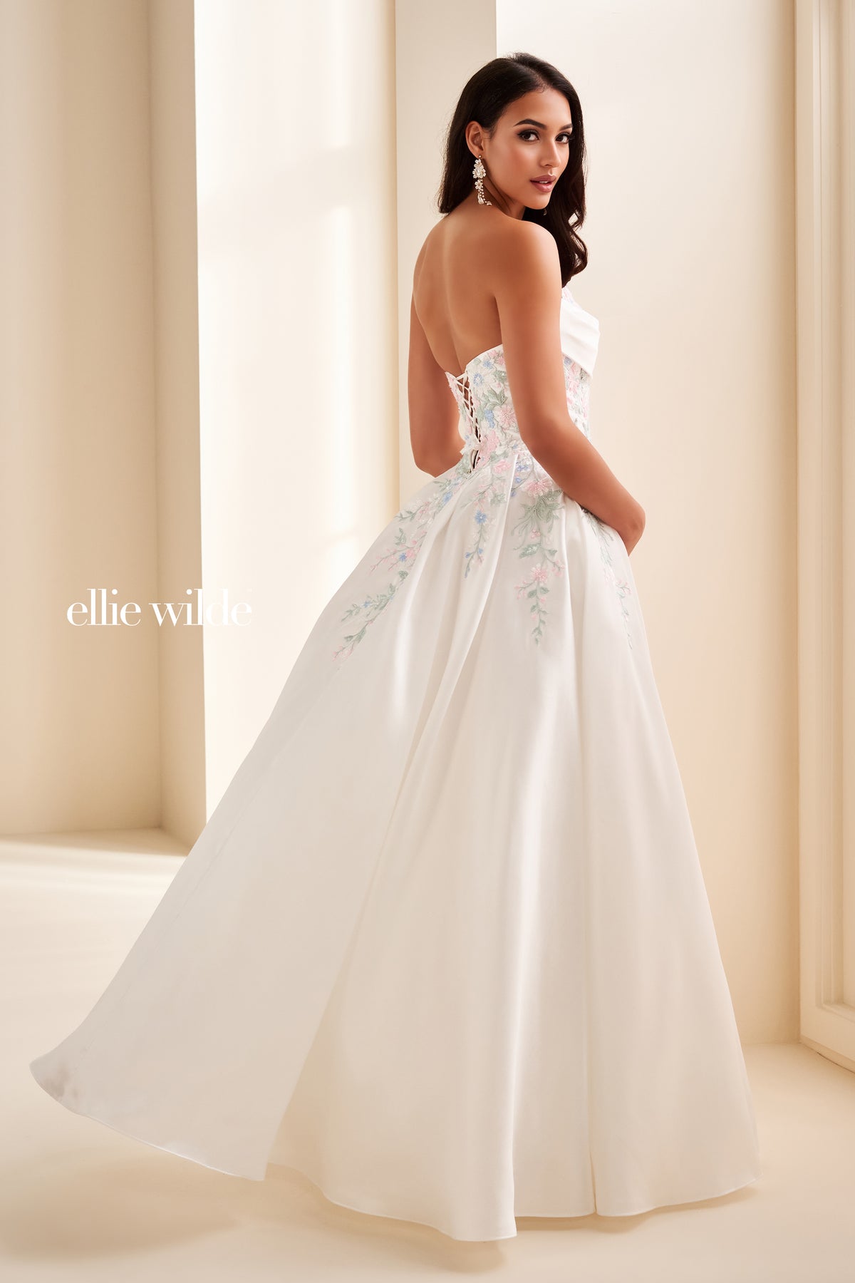 ew37095 ivory multi b
