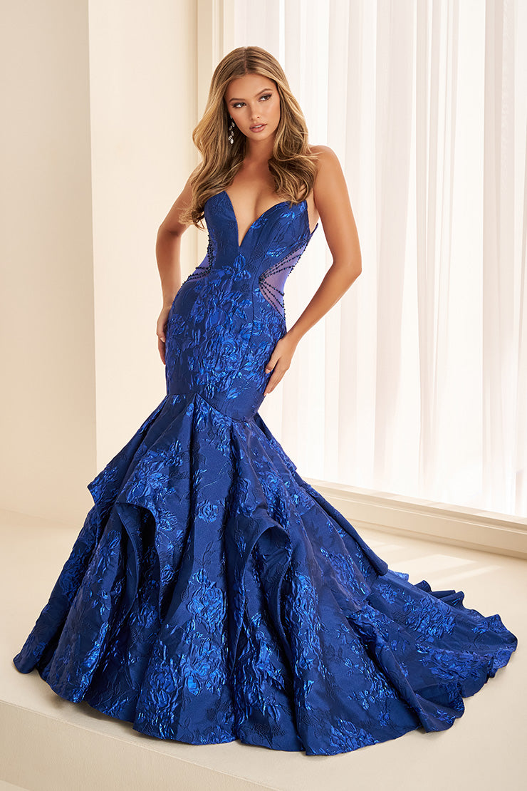 ew38099 royal blue c