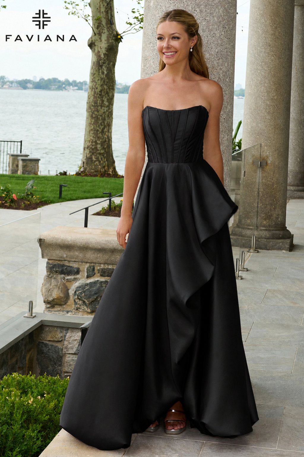 Faviana E11671 designer dress photo