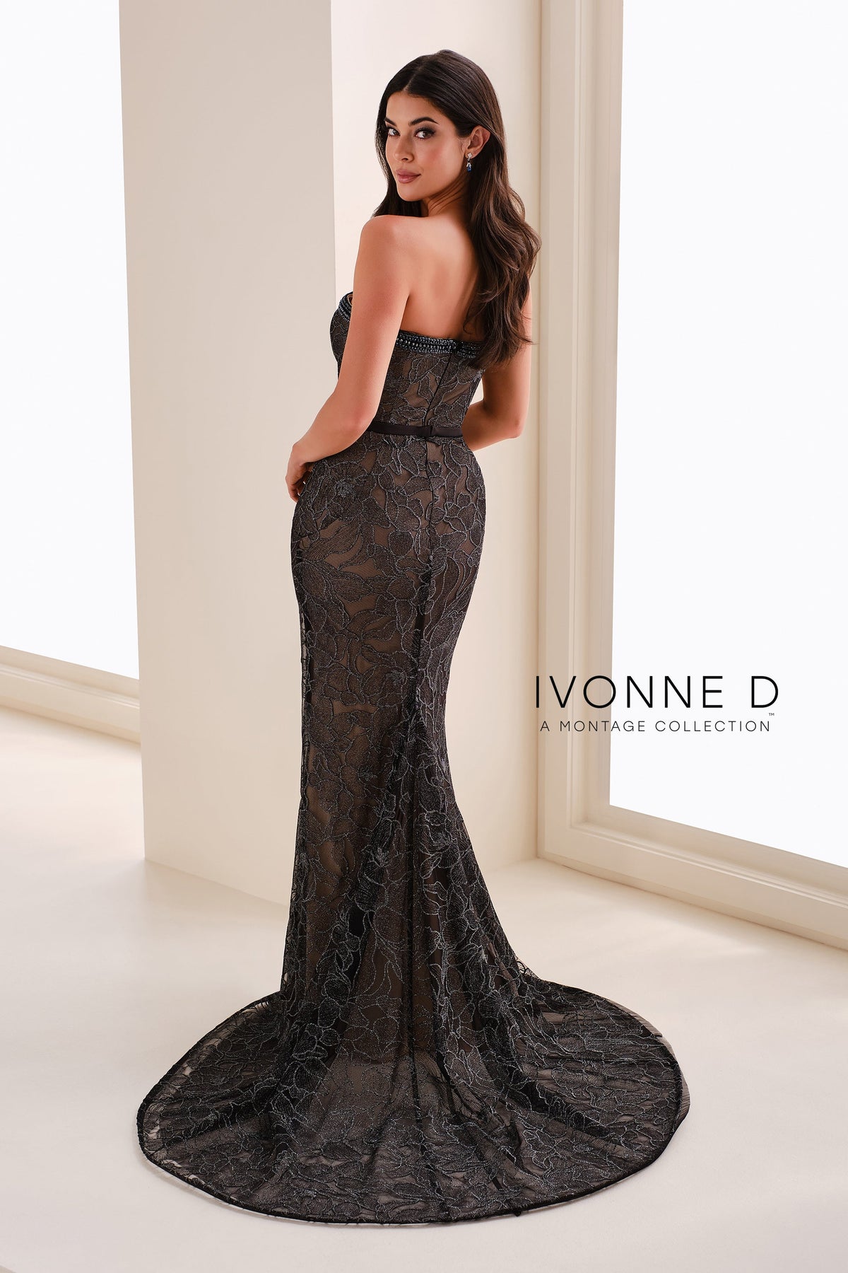 Ivonne D ID1203-black-nude-b