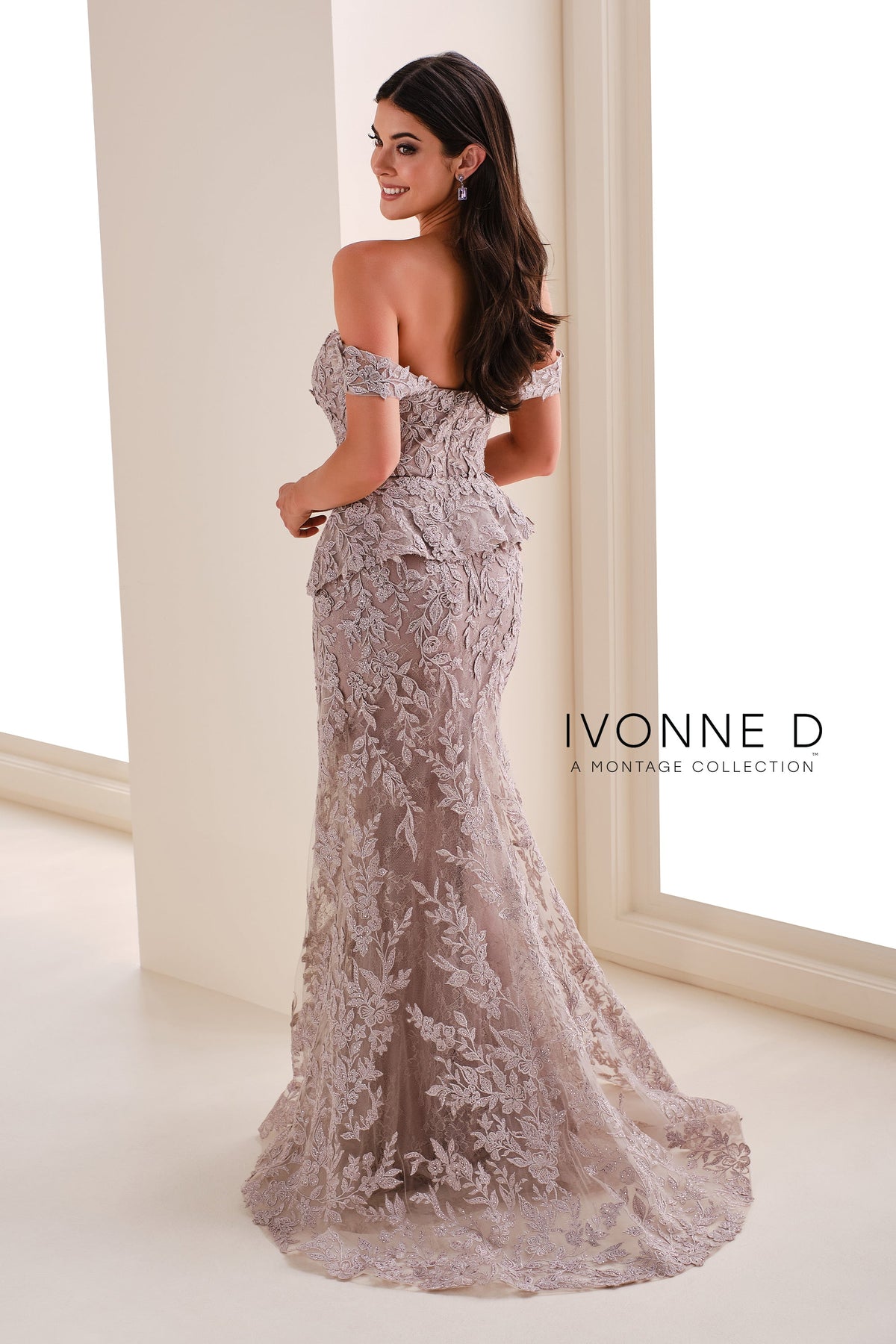 Ivonne D ID1209 mink-b