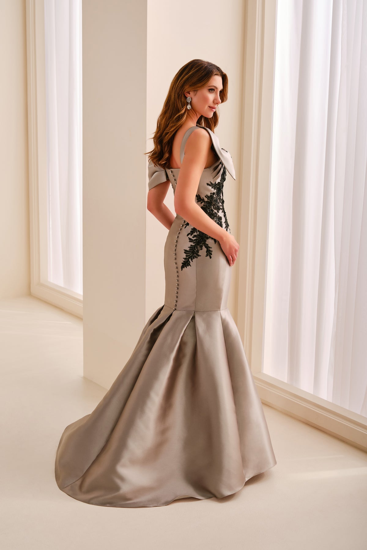ivonne-d-ID2202_0908