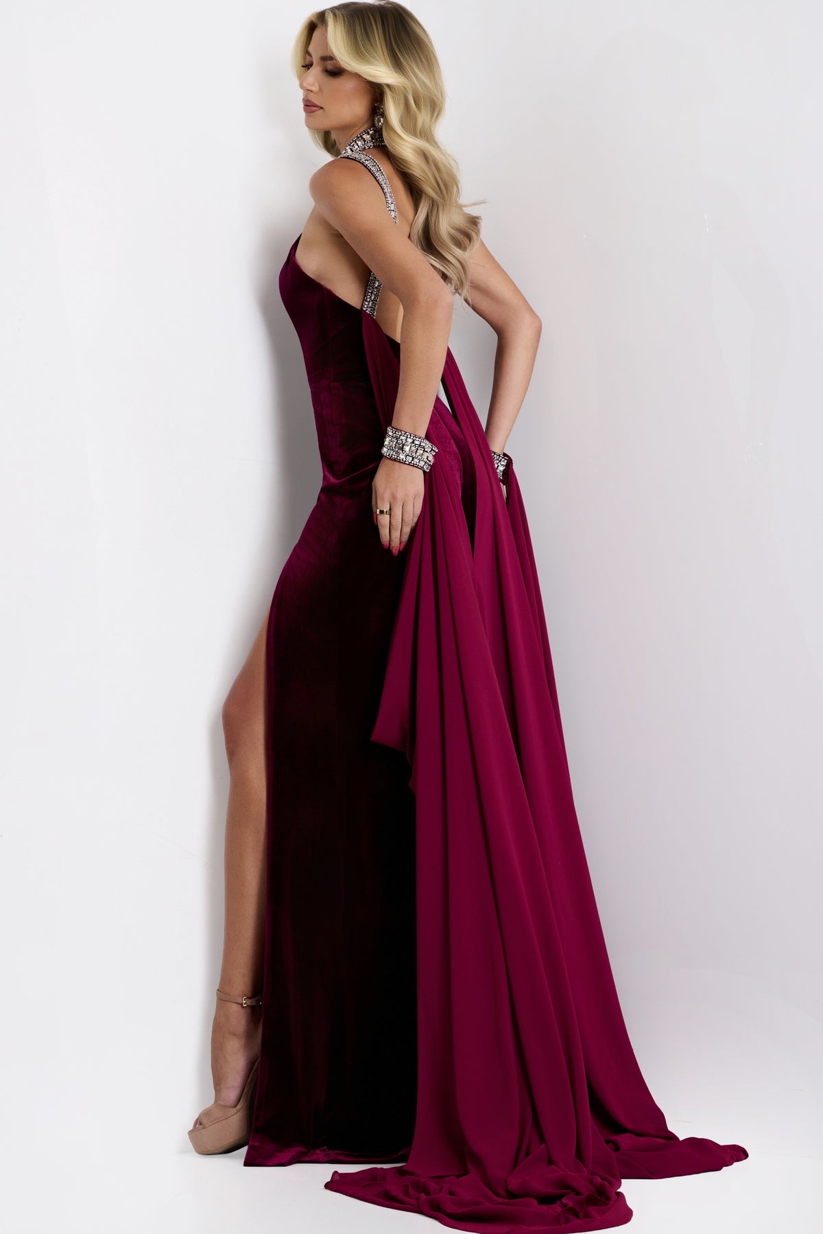 Jovani 43699-18658-BURGUNDY-B2