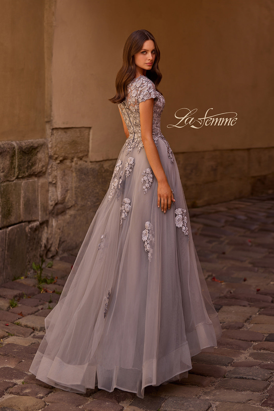 La Femme 26907 in Silver, back view, editorial photo