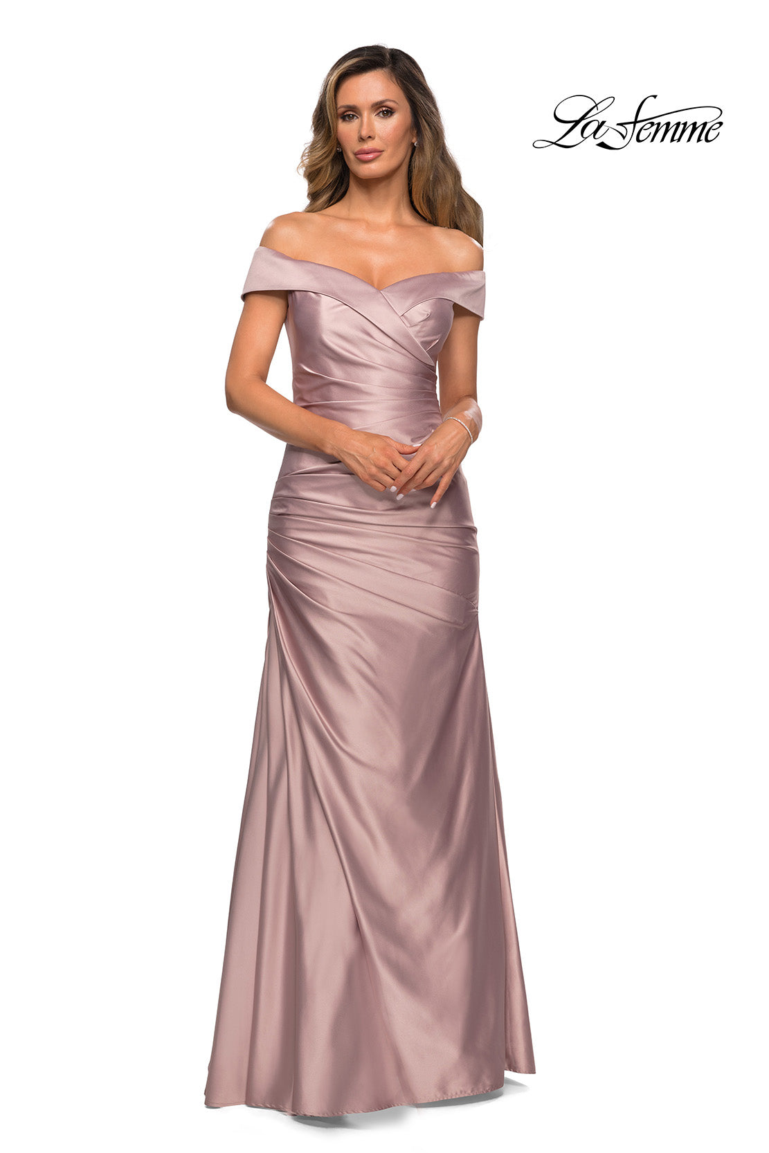 La Femme 28103 in Champagne, front view