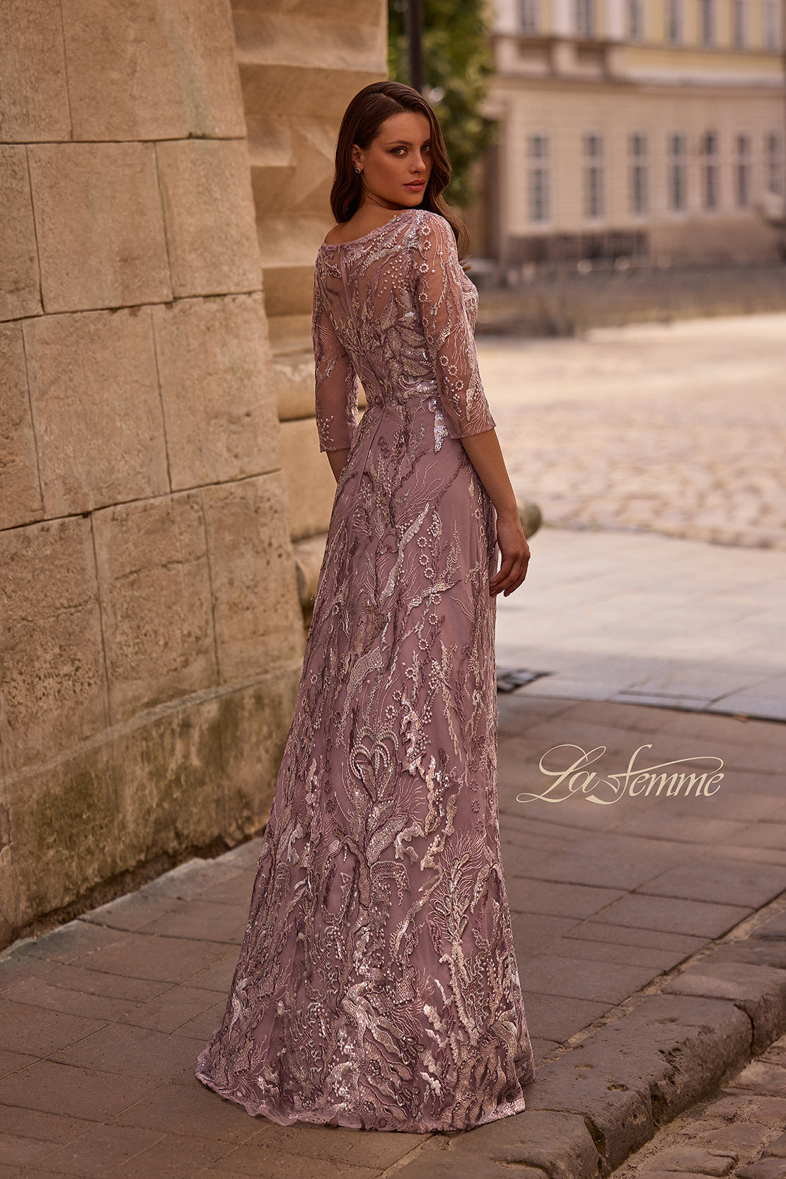 La Femme 29233 in Mauve, back view, editorial photo