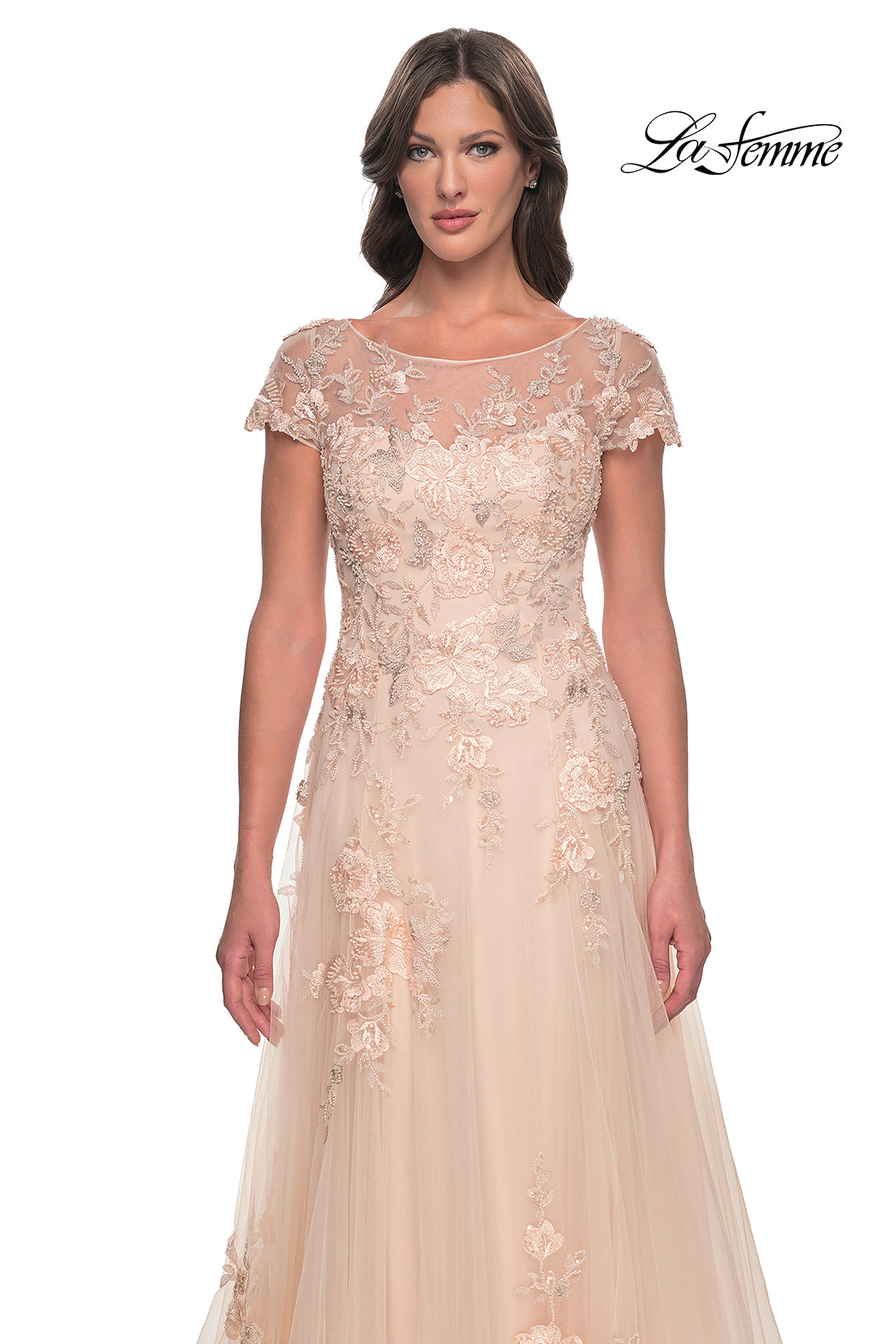 La Femme 31198 in Champagne, front view