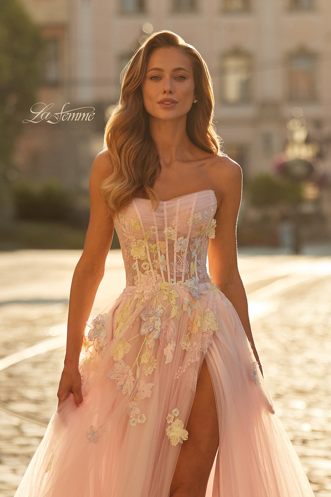 La Femme 33432_LightPink_F3