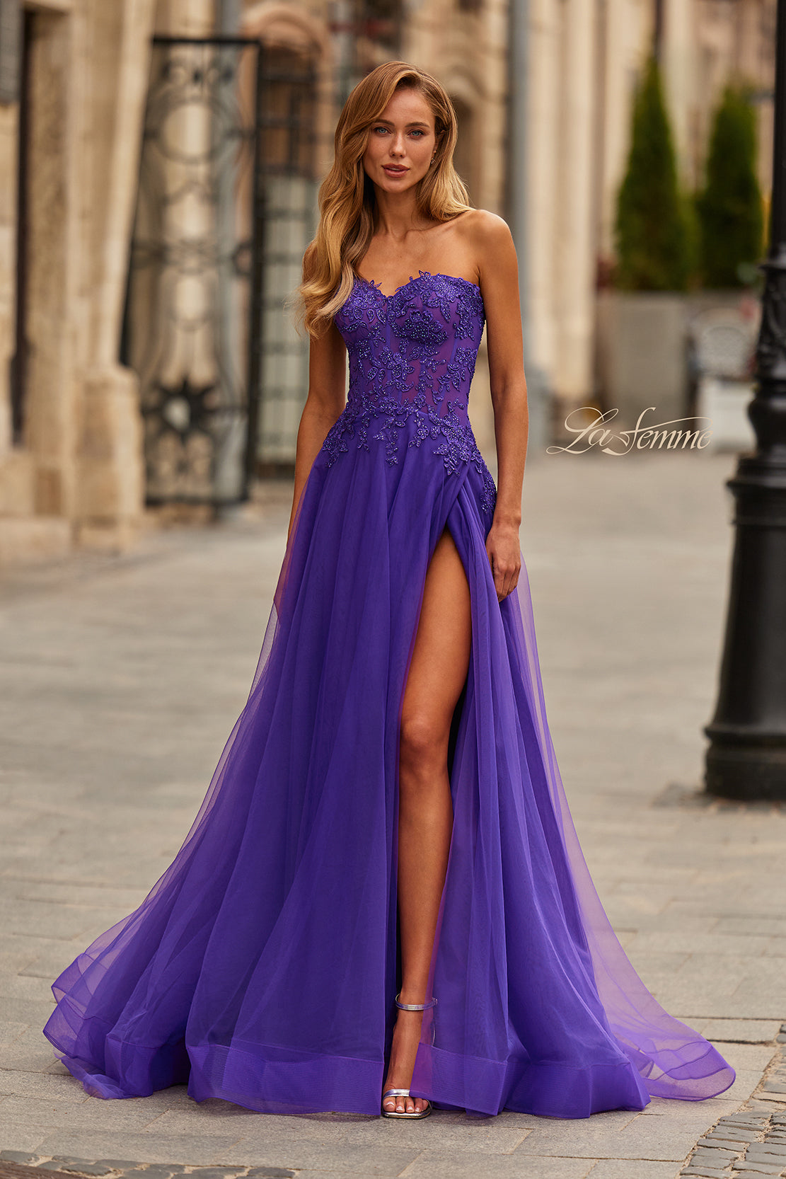 La Femme 33551_RoyalPurple_F1