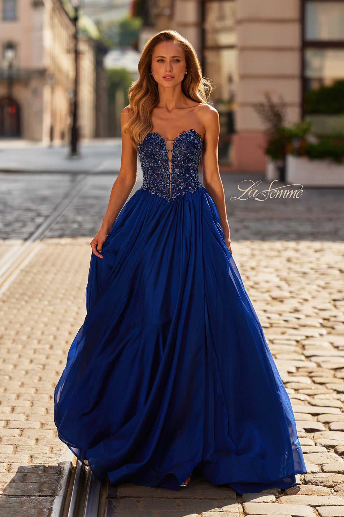 La Femme 33552_MarineBlue_F2