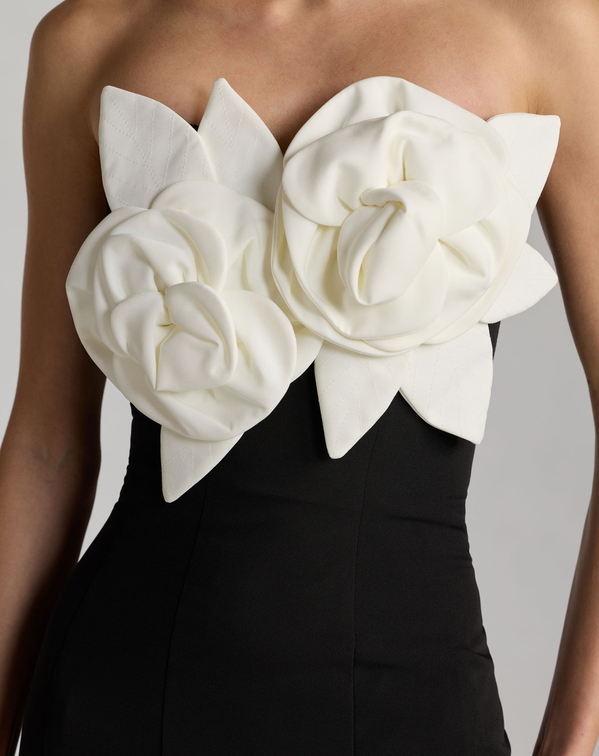 Mac Duggal 2300-blackivory-cl