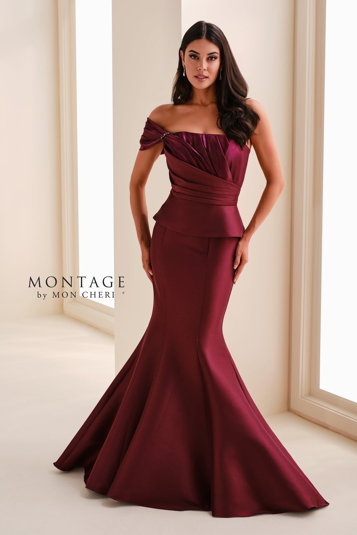 Montage M4200 burgundy-a