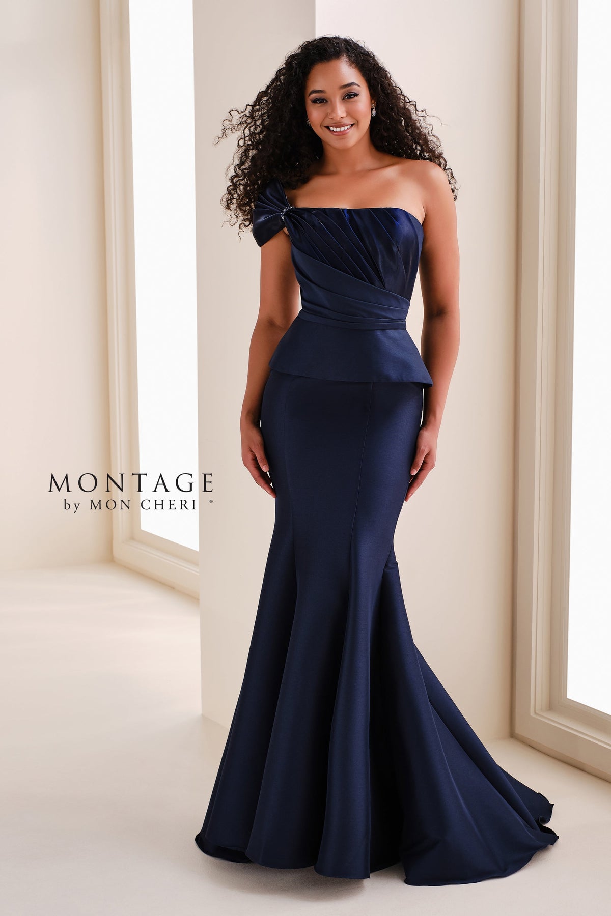 Montage M4200-navy-blue-d