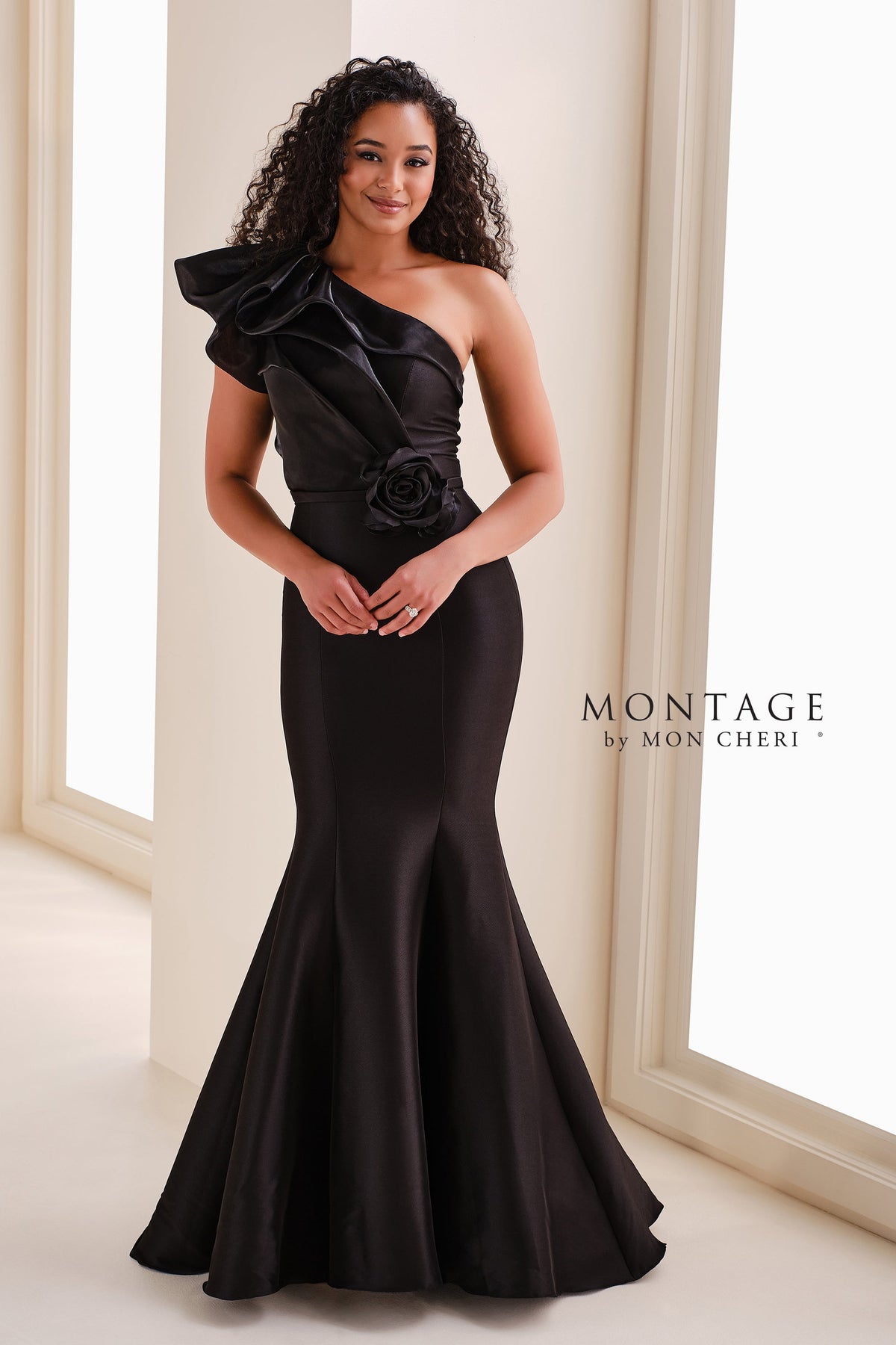 Montage M4206-black-c
