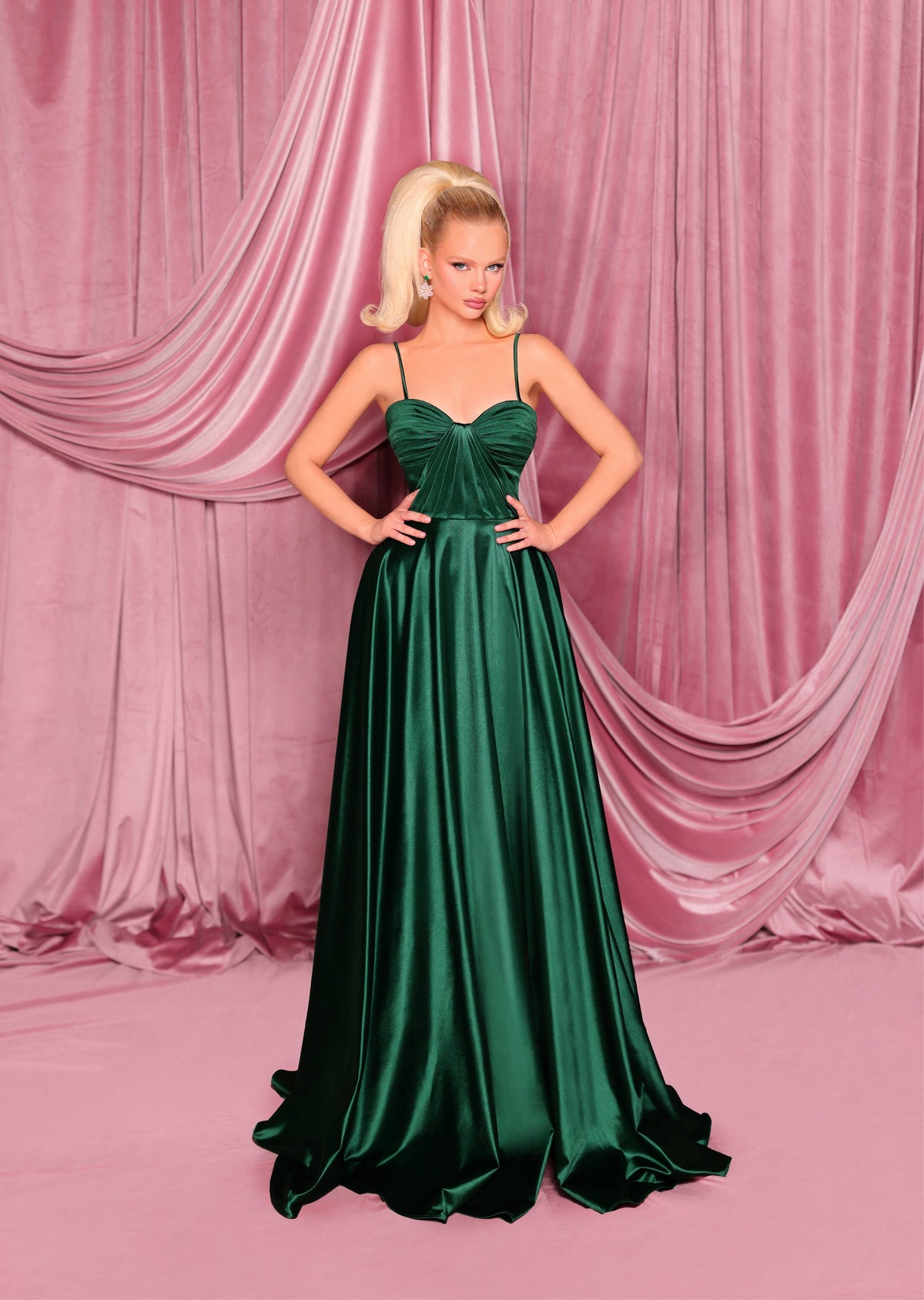 Nicoletta nc3069-deep-emerald-1