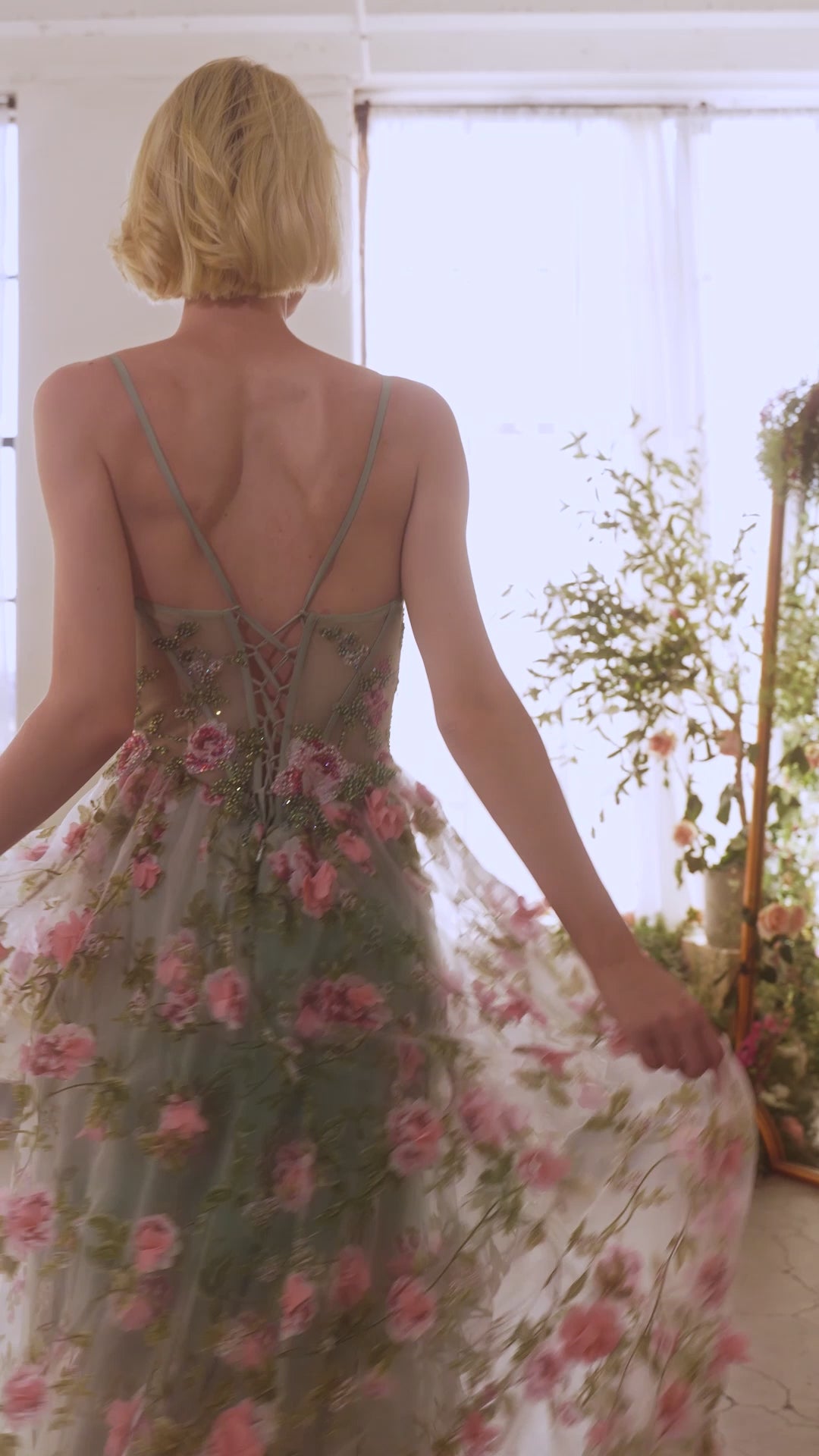 Andrea & Leo Couture A1420