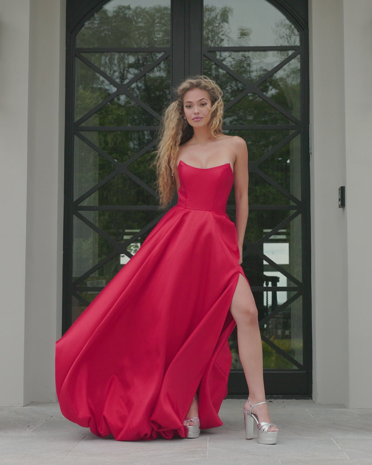 Faviana E11670 designer dress video