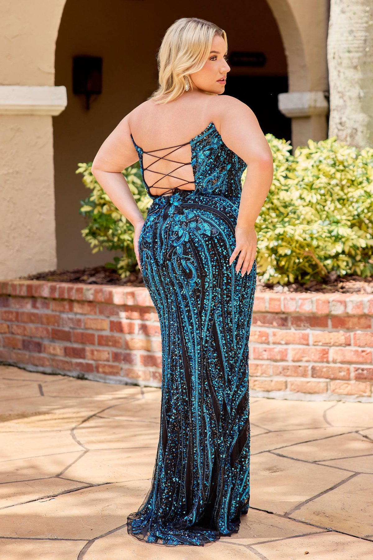 Primavera Couture 14103_BLAK_PEACOCK_3