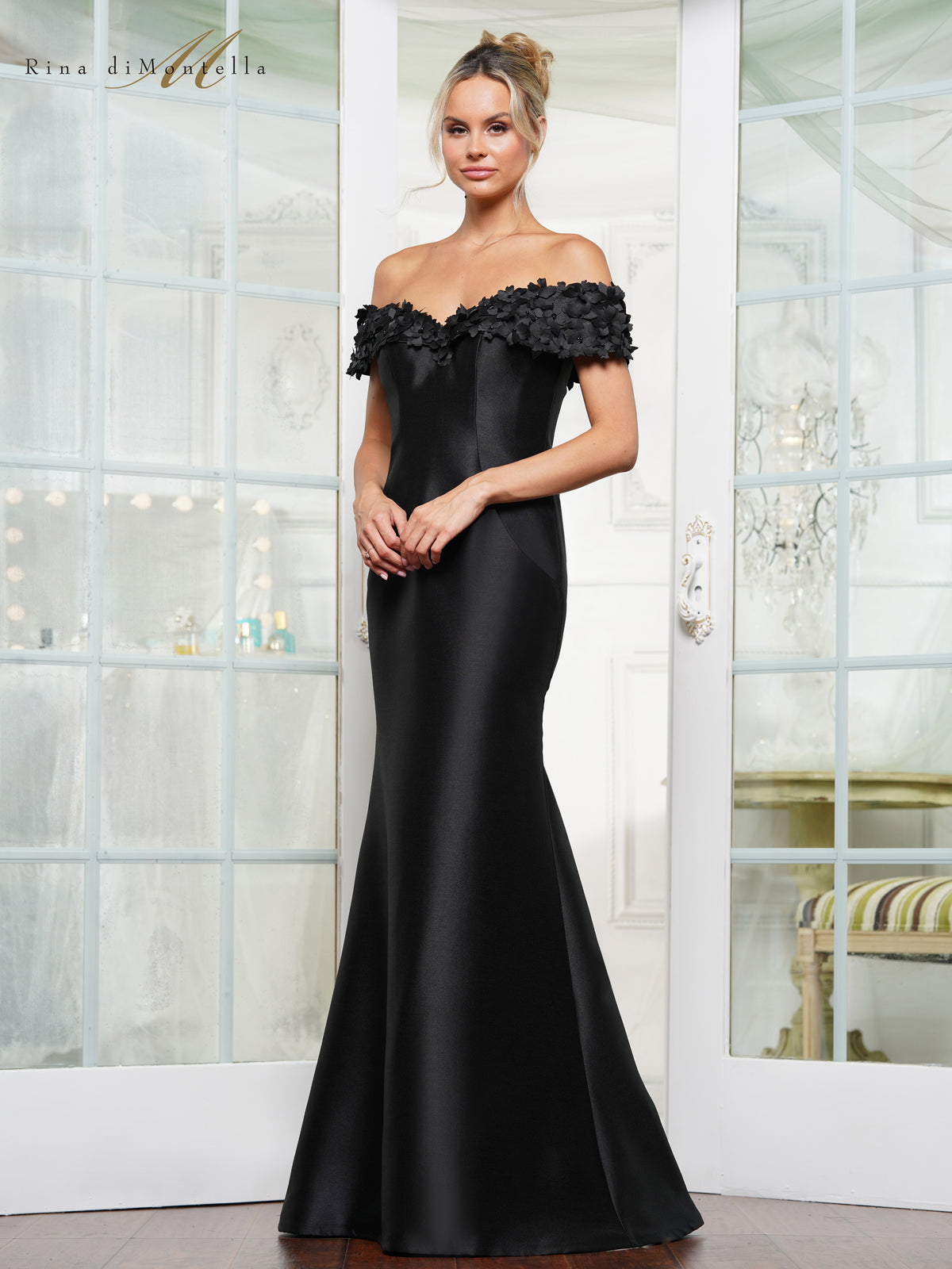 rina-di-montella-RD3254_BLACK_2057