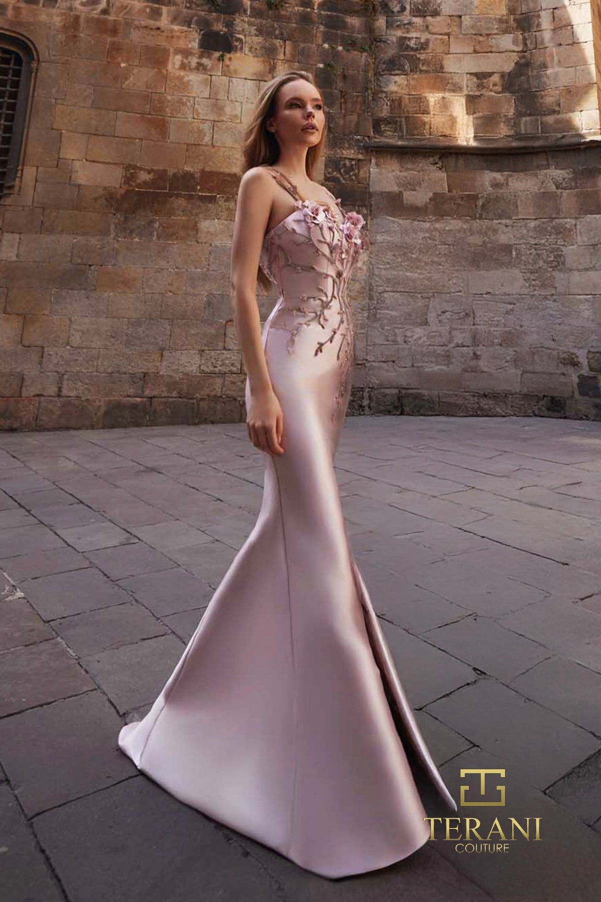 Terani 261E6632_Blush__F1