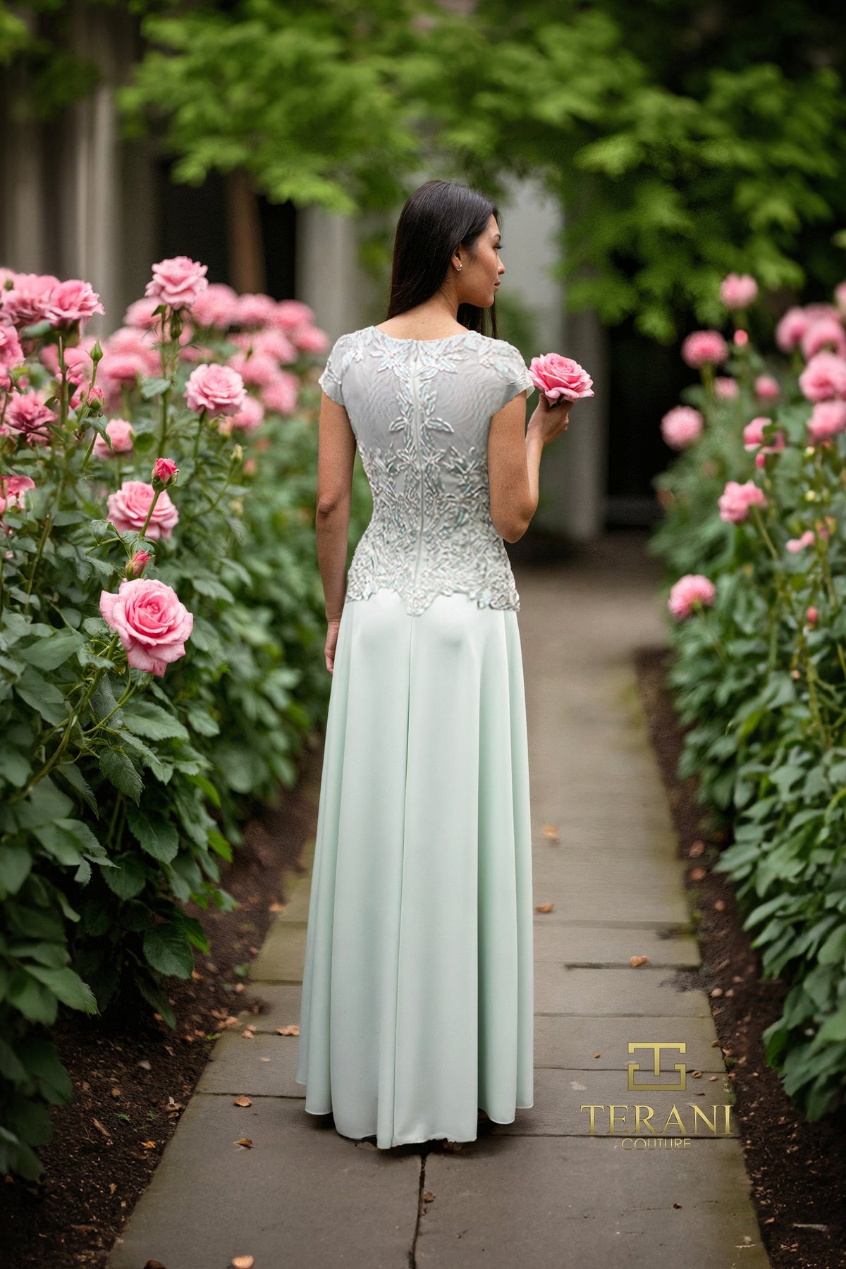 Terani 261M6437_Sage_B2