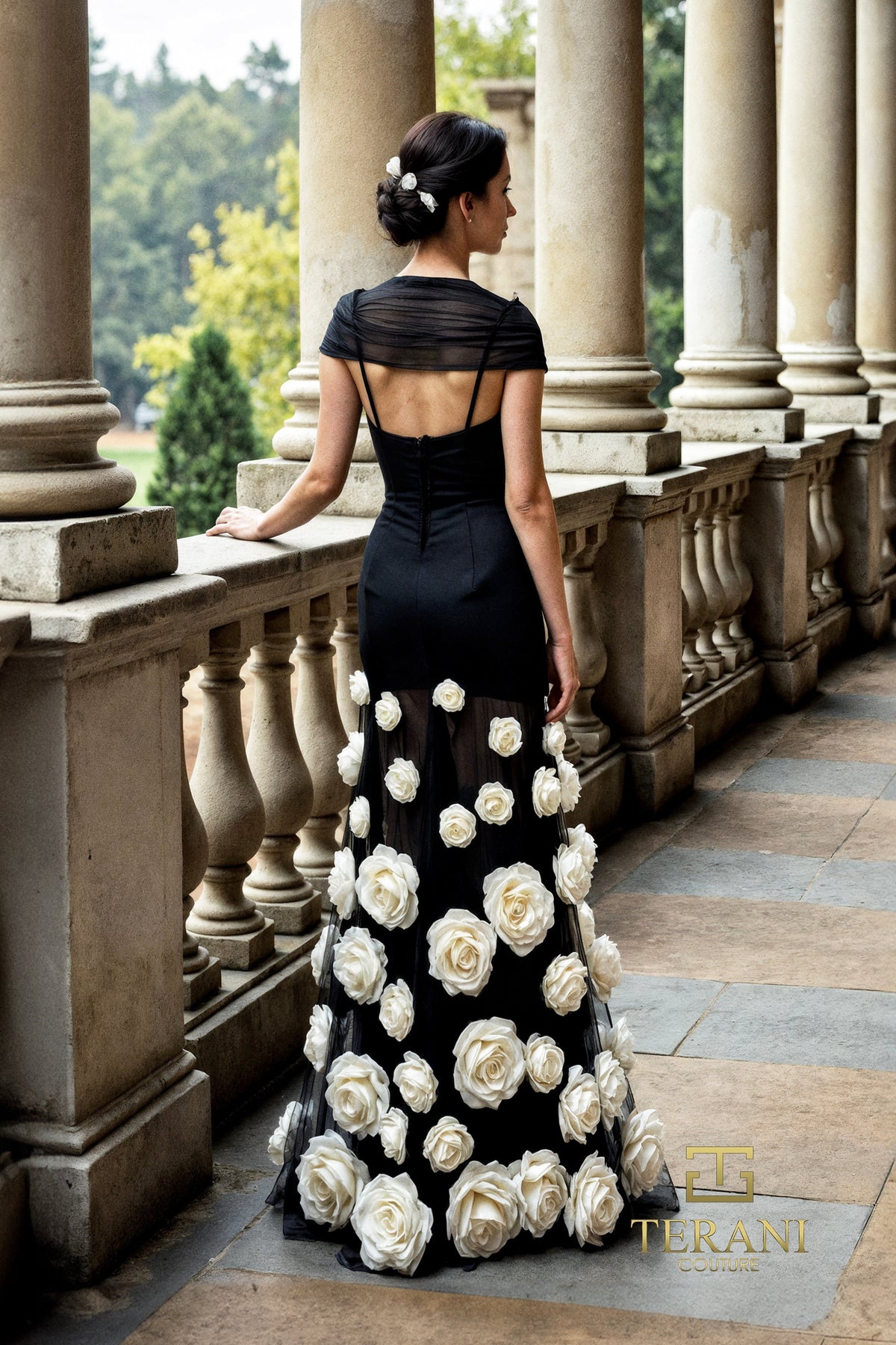 Terani 261P6098_Black_Ivory_B1