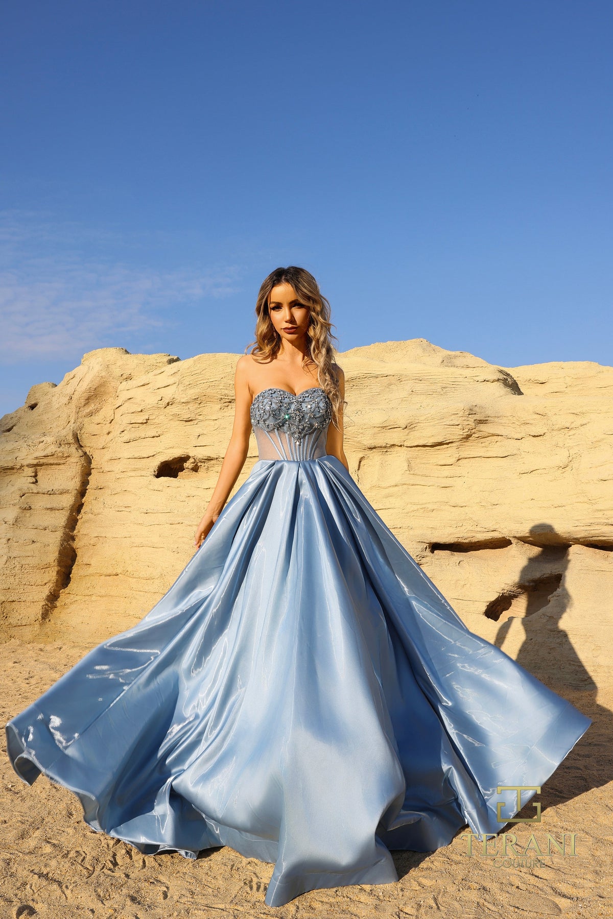 Terani 261P6608_Sky__Blue_F2