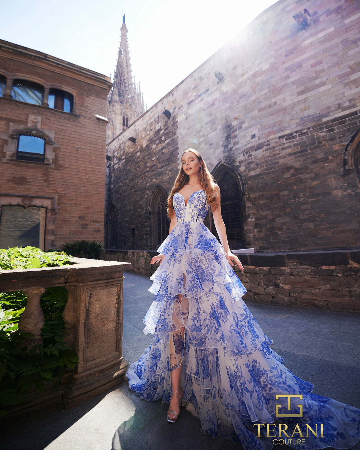 Terani 261P6673_Blue_F1