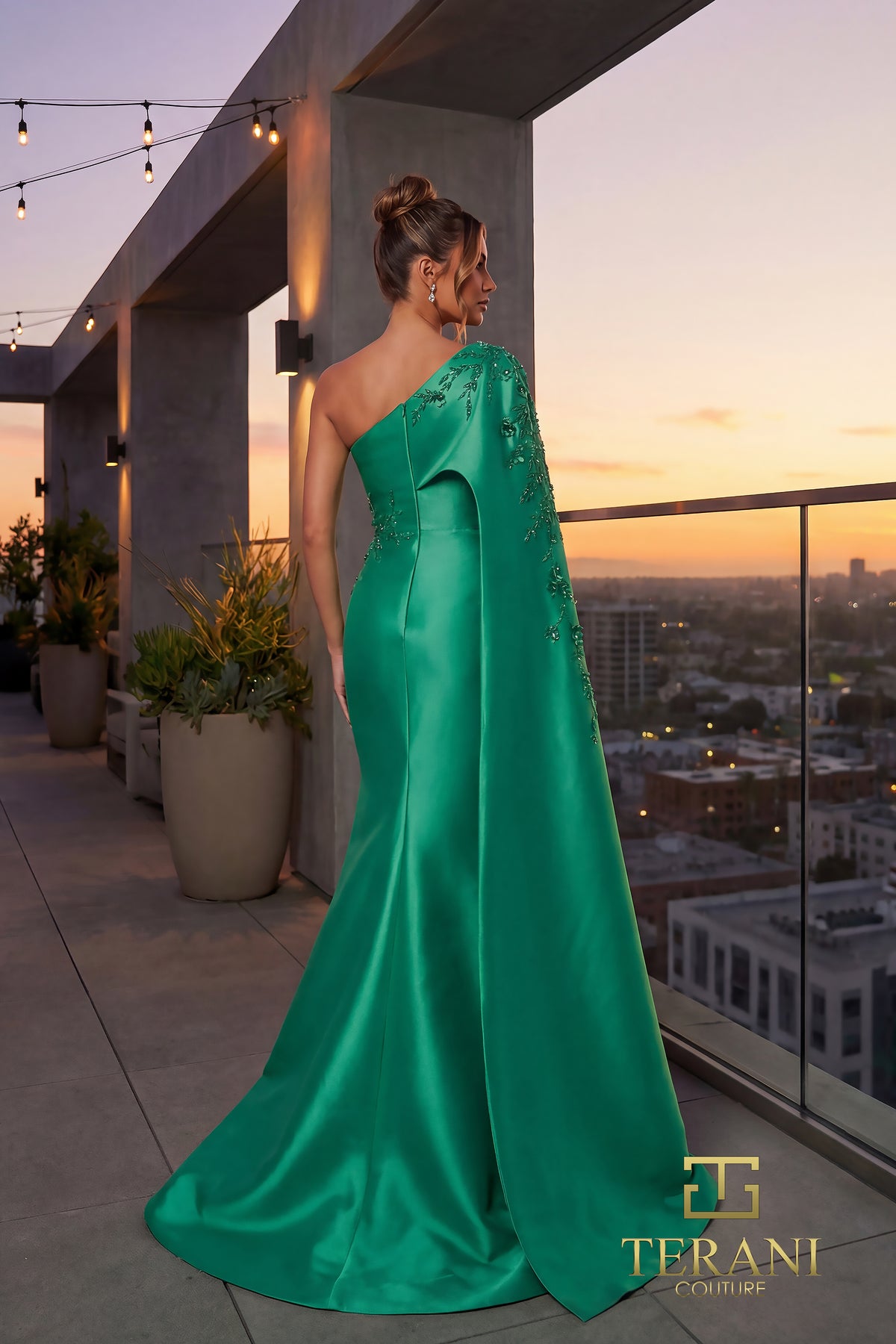 terani-262m7275_emerald_b